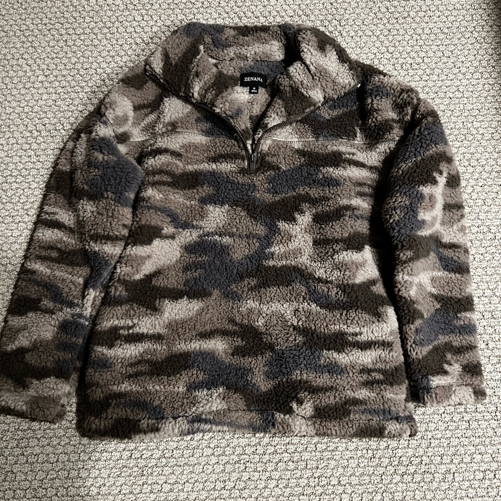 Camo print Sherpa quarter zip